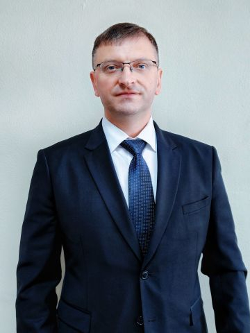 Адриан Лунгу 